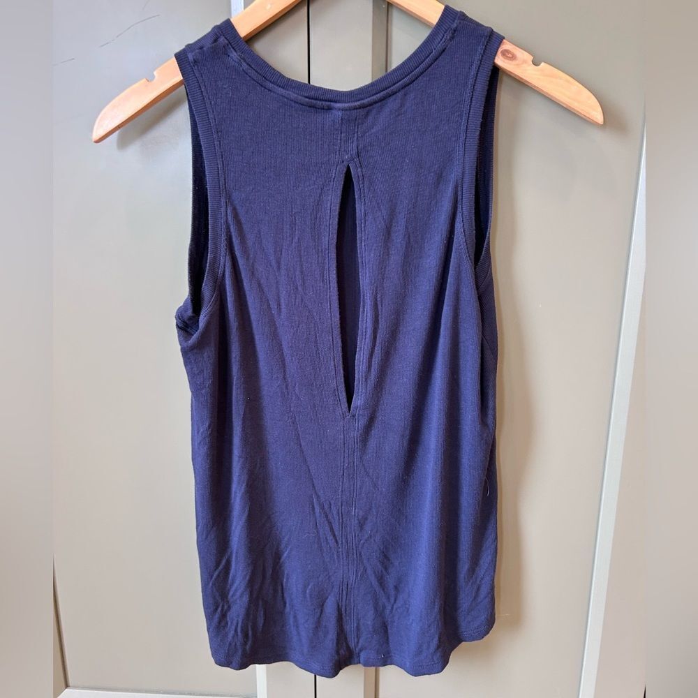 Athleta Navy Lightweight Rib Open Back Tank - Picture 4 of 6
